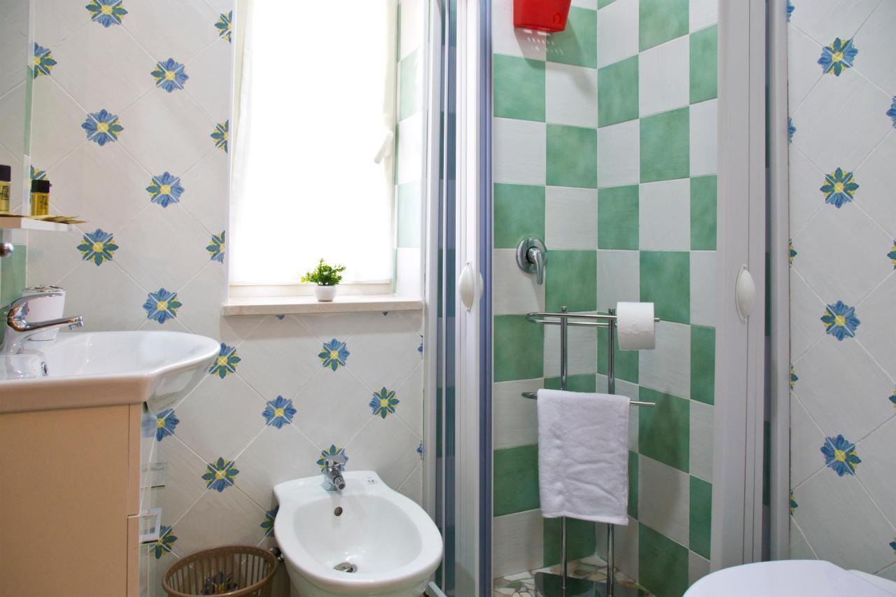 קסטלמרה די סטביה B&B Serena מראה חיצוני תמונה