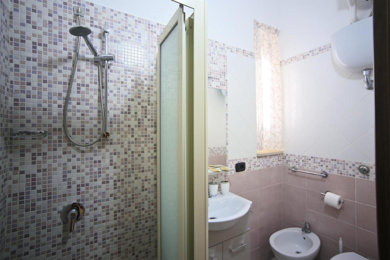 קסטלמרה די סטביה B&B Serena מראה חיצוני תמונה
